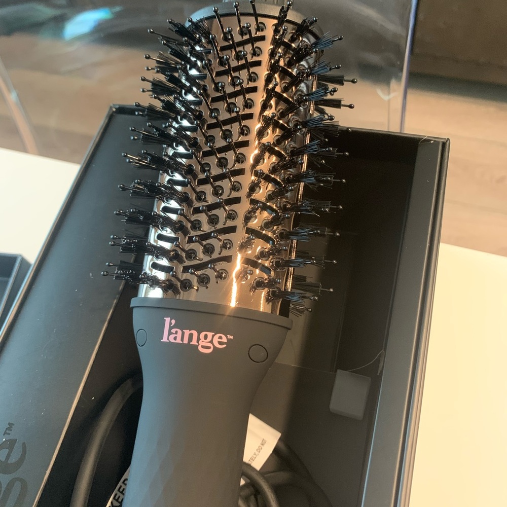 Lange volume brush BRAND NEW